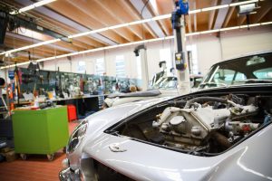 Aston Martin Heritage & Roos Engineering