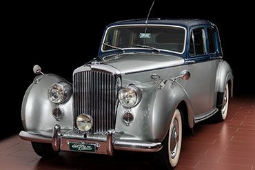 BENTLEY R-Type Saloon (Limousine)